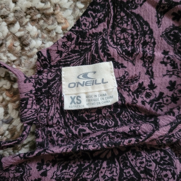 Lace up Tank - Picture 2 of 4